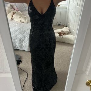 black prom dress
